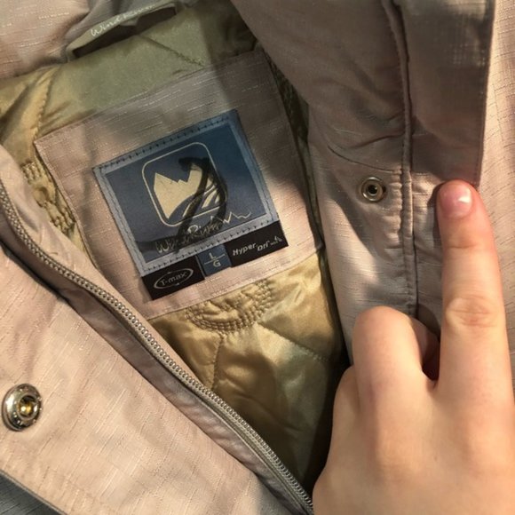 Like New Wind River Winter Jacket - Picture 4 of 5
